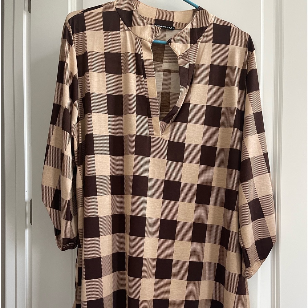 Brown plaid 3/4 sleeve